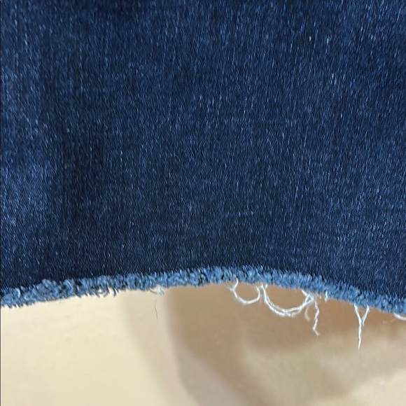 Judy Blue Ankle Cropped Blue Jeans - Picture 5 of 7